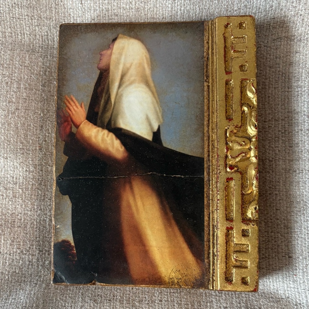 SID DICKENS MEMORY BLOCK TILE: VIRGIN MARY (T106)